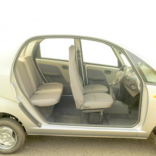    :    Tata   Nano   1 500    .
,    