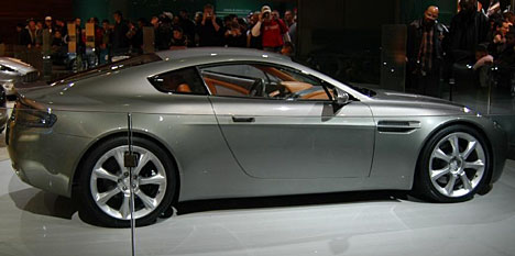    Aston Martin
,    
