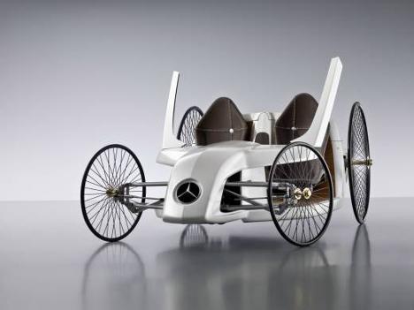 Mercedes-Benz F-CELL Roadster      1886 .
,    